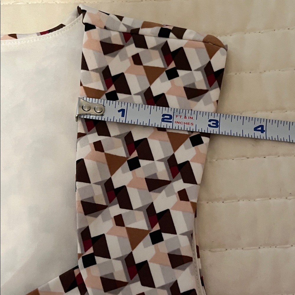White House Black Market Multicolor Geometric Diamond Neck Top Ladies Size M - Picture 14 of 16
